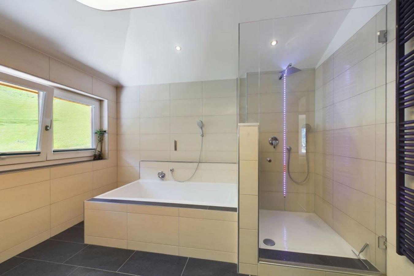 Haus Silvretta Nova Appartement Tschagguns Buitenkant foto