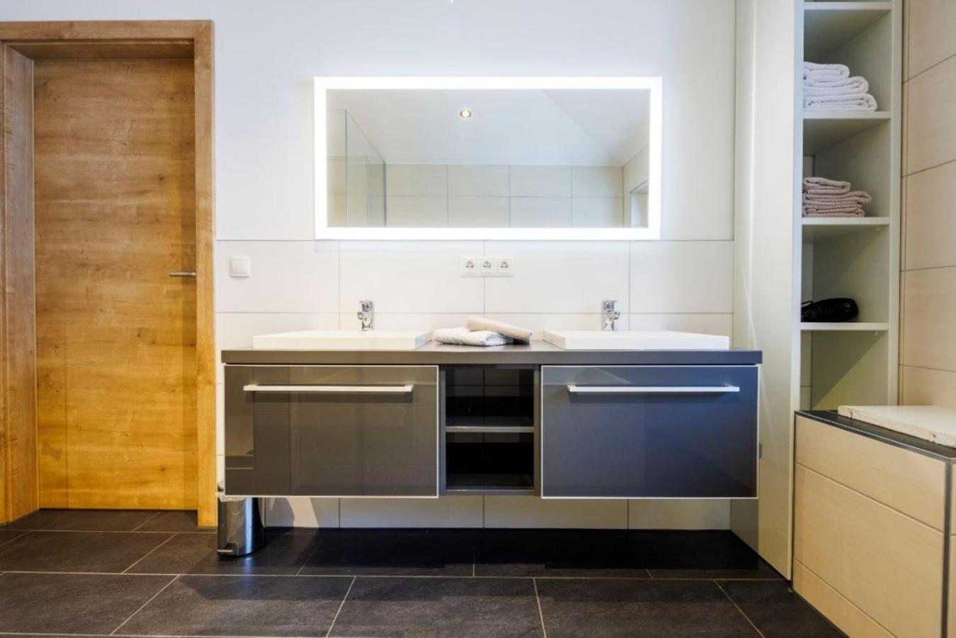Haus Silvretta Nova Appartement Tschagguns Buitenkant foto
